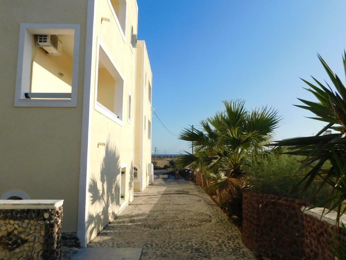 Sea Side Perivolos Hotel Exterior foto